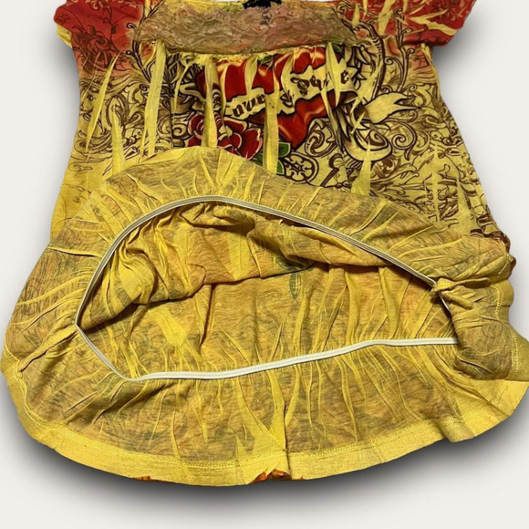 ⭐️ 4 for $20 ⭐️ Y2K Fang Graphic Top Size Large Lace Mcbling Cybergrunge - Picture 2 of 4